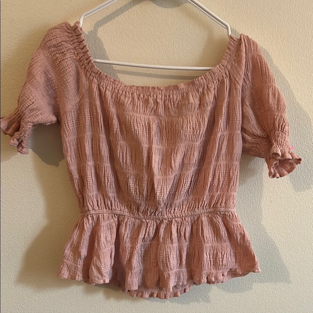 Gilli Pink  Babydoll Y2K 90's Peasant Puff Sleeve Smocked Crop Top